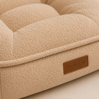 Lounge Minder